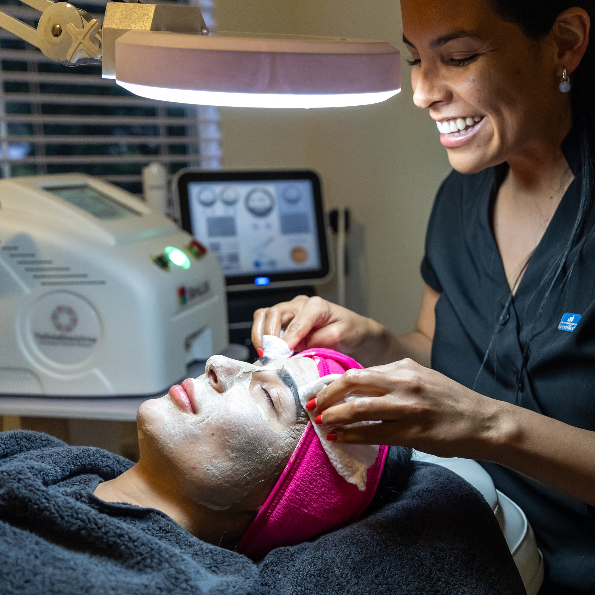 EXPRESS FACIAL